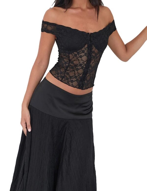 Black Off Shoulder Corset Top For Chic Style 26 Black Off Shoulder Corset Top For Chic Style Model wearing a black off shoulder corset top made of lace with a flattering fit